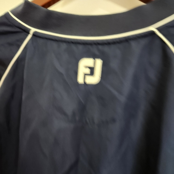 Foot joy vneck navy longsleeve wind breaker pull over - Picture 12 of 12